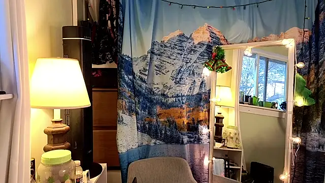 cunty tranny lydia online show from 12-31-24, 10:45