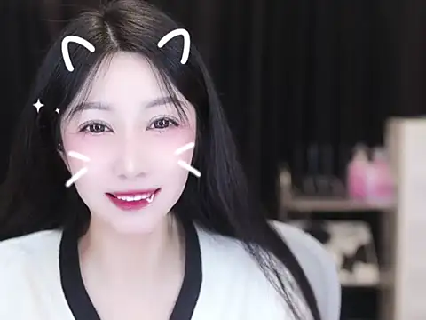 Nuyoah-77 online show from 10-13-25, 04:07