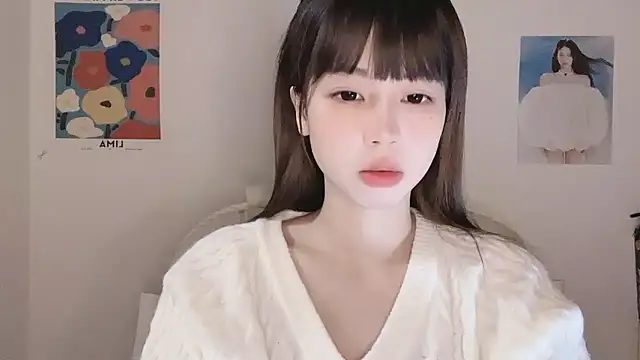 -Hottie online show from 11-13-25, 04:06