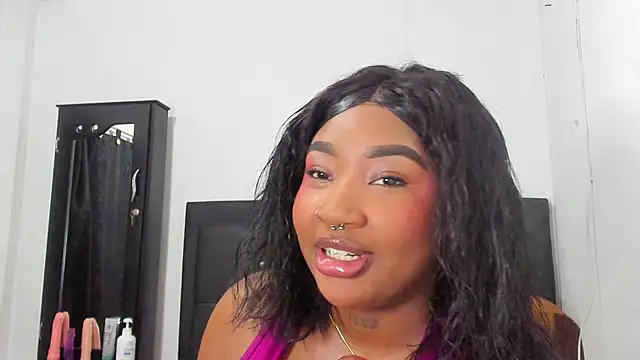 Natassha brown1 online show from 09-16-25, 12:22