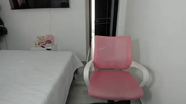 Ori valentina online show from 02-06-25, 08:34