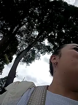 Lesly 10- online show from 11-17-25, 05:41