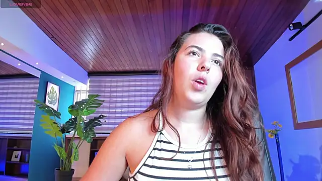 Lyssa Muller online show from 10-09-25, 01:20