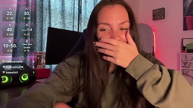 Snapshot of sweetsariaah chatting on 11-08-25, 06:07 sweetsariaah online show from 11-08-25, 06:07