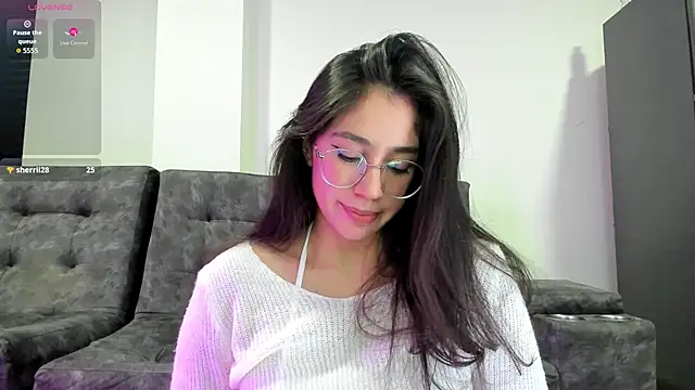 emmadiaz1 online show from 10-20-25, 04:02