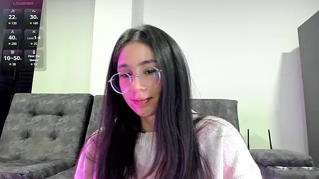 emmadiaz1 online show from 11-06-25, 03:40