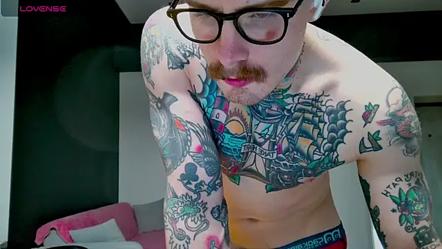 white King9999 online show from 11-01-25, 01:24