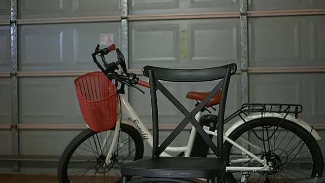 Snapshot of asian_pina chatting on 12-05-25, 02:31 asian pina online show from 12-05-25, 02:31