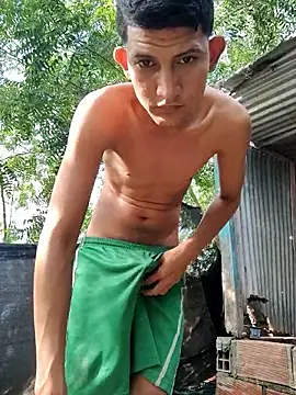 Snapshot of Valentinacuc chatting on 01-11-26, 08:47 Valentinacuc online show from 01-11-26, 08:47