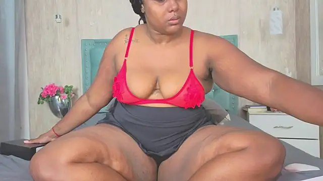 Alexa roussee online show from 10-10-25, 12:26