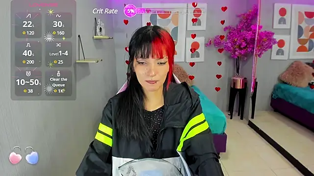 Dafne huges online show from 02-25-25, 07:58