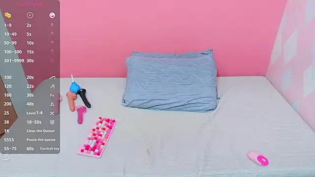 petitelittleebony online show from 09-10-25, 08:09