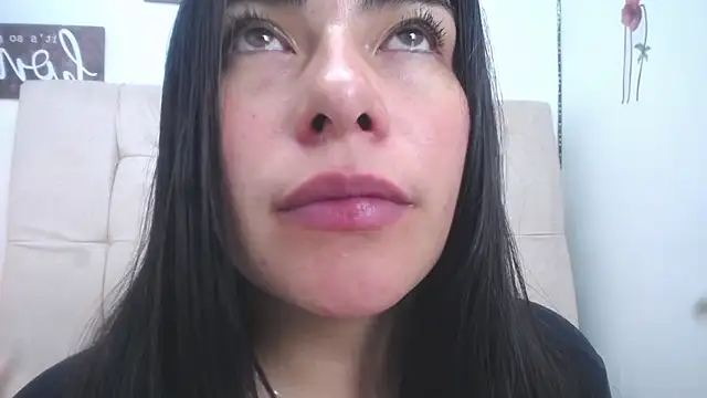Snapshot of missexy303av chatting on 01-13-25, 06:16 missexy303av online show from 01-13-25, 06:16