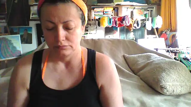 Snapshot of MariaAnaSunshine chatting on 11-25-25, 08:36 MariaAnaSunshine online show from 11-25-25, 08:36