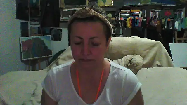 Snapshot of MariaAnaSunshine chatting on 11-28-25, 06:32 MariaAnaSunshine online show from 11-28-25, 06:32