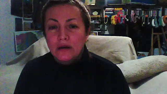 Snapshot of MariaAnaSunshine chatting on 12-18-25, 07:53 MariaAnaSunshine online show from 12-18-25, 07:53