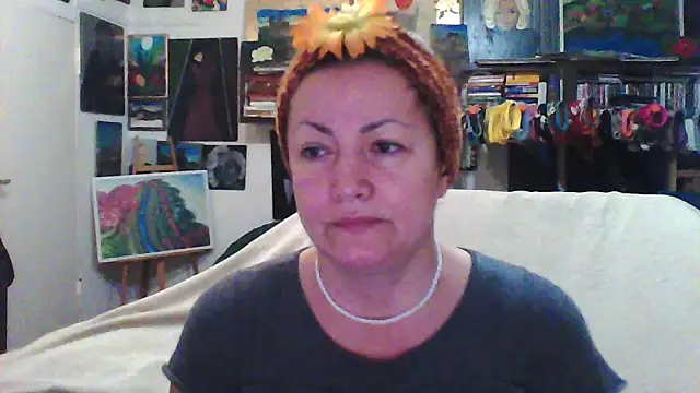 Snapshot of MariaAnaSunshine chatting on 01-14-26, 05:57 MariaAnaSunshine online show from 01-14-26, 05:57