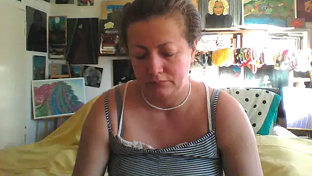 Snapshot of MariaAnaSunshine chatting on 01-19-26, 09:02 MariaAnaSunshine online show from 01-19-26, 09:02