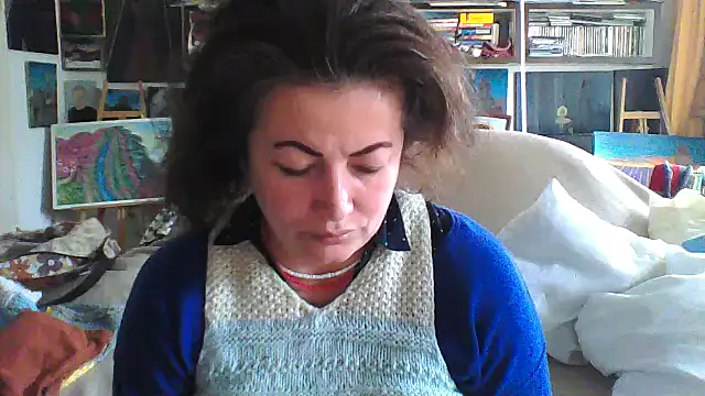 Snapshot of MariaAnaSunshine chatting on 02-18-26, 12:01 MariaAnaSunshine online show from 02-18-26, 12:01