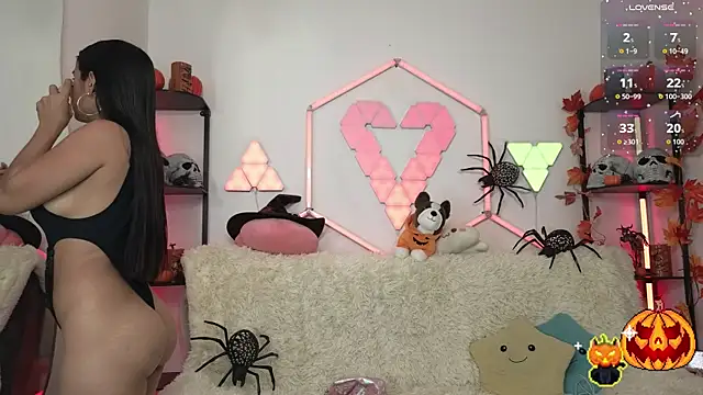 littlevixen18 online show from 10-15-25, 01:55