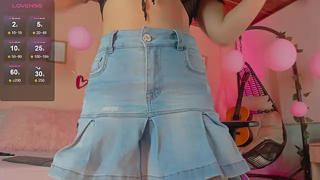 honey fox1 online show from 02-17-25, 09:52