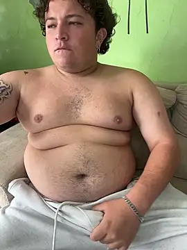 Snapshot of AndresChuboi chatting on 11-14-25, 03:11 AndresChuboi online show from 11-14-25, 03:11