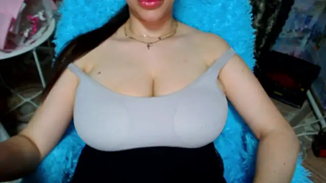 lovelyseu online show from 12-18-25, 05:30