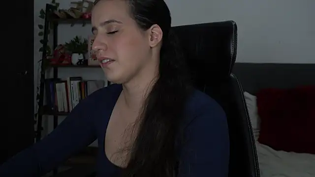 Snapshot of alexajhonsonsof chatting on 11-19-25, 03:23 alexajhonsonsof online show from 11-19-25, 03:23