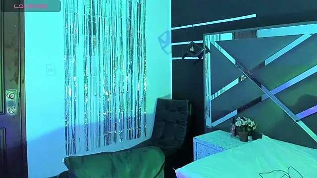 SexyNaf online show from 10-17-25, 07:27