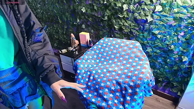 SexyNaf online show from 11-25-25, 07:25