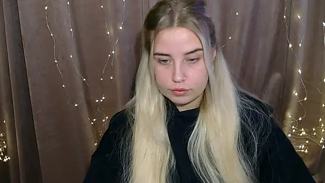 KristyHoney online show from 12-14-24, 06:56