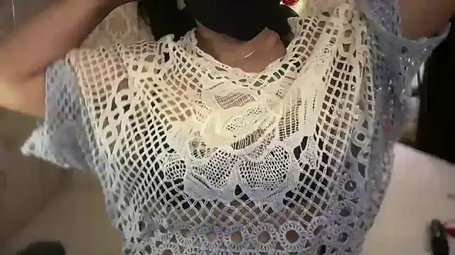 Snapshot of SamairAhh chatting on 02-18-25, 11:08 SamairAhh online show from 02-18-25, 11:08