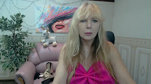 Snapshot of Anna_Diax chatting on 01-09-25, 03:55 Anna Diax online show from 01-09-25, 03:55