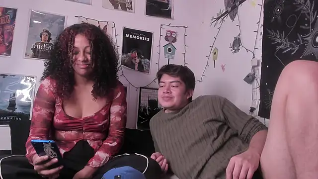 Snapshot of hothoneychile chatting on 11-14-25, 03:11 hothoneychile online show from 11-14-25, 03:11