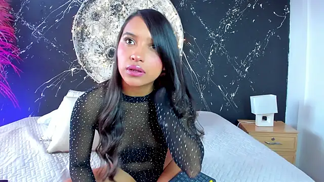 RoxyRoss  online show from 12-02-25, 02:34