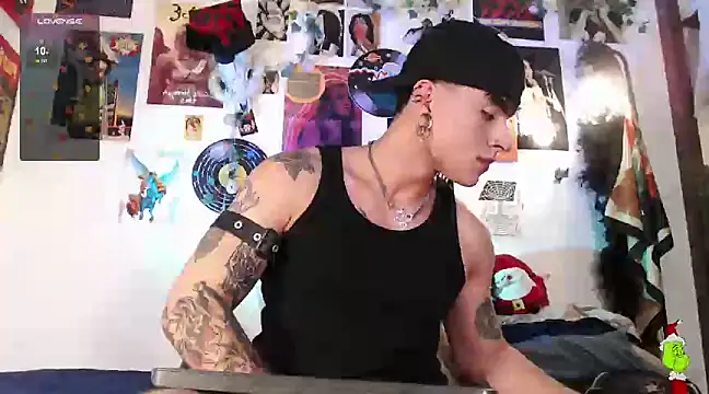 Mathew stardust online show from 12-29-24, 01:34