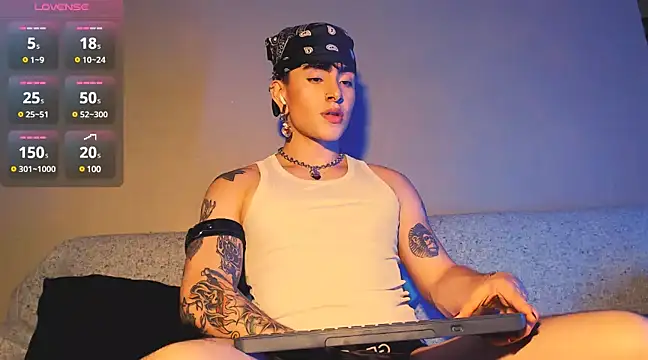 Mathew stardust online show from 03-19-25, 04:47