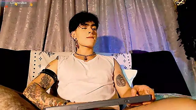 Mathew stardust online show from 10-10-25, 12:20