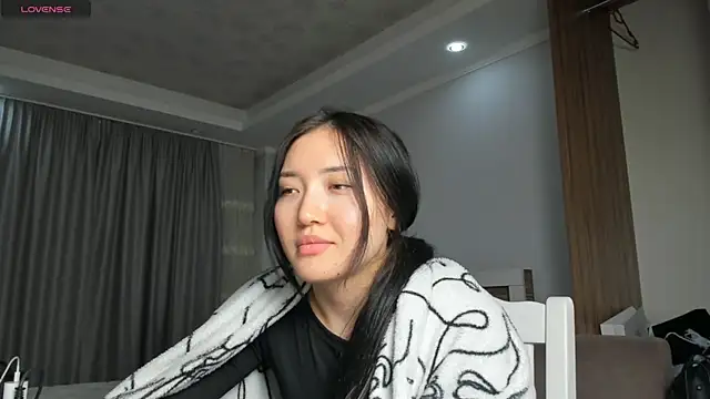 kirigaya asuna online show from 12-14-24, 03:36