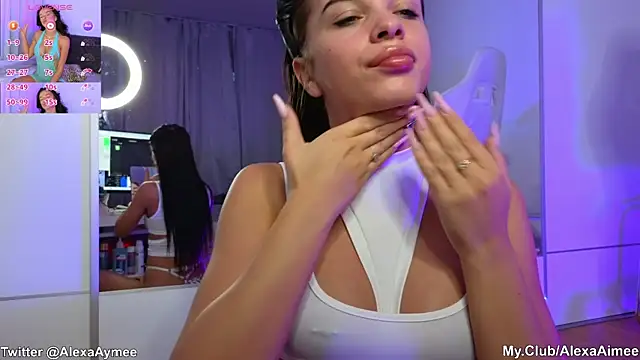 AlexaAimee online show from 12-22-24, 09:55
