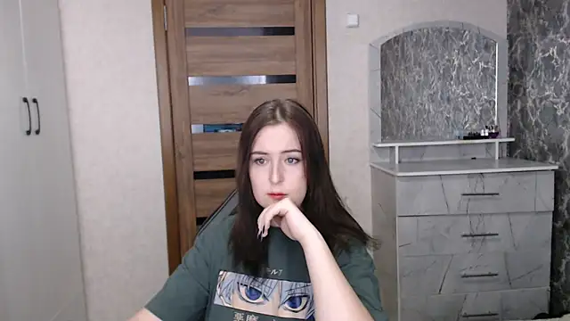 Kristy-Max online show from 12-22-25, 09:45