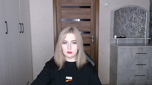 Kristy-Max online show from 01-12-26, 10:04