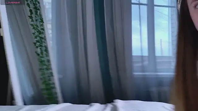 SunnyRisha online show from 09-22-25, 05:09