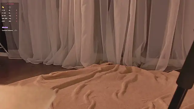 Snapshot of SunnyRisha chatting on 02-18-26, 05:25 SunnyRisha online show from 02-18-26, 05:25