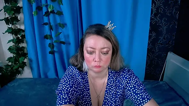 JesiaFoxi online show from 12-30-24, 01:14