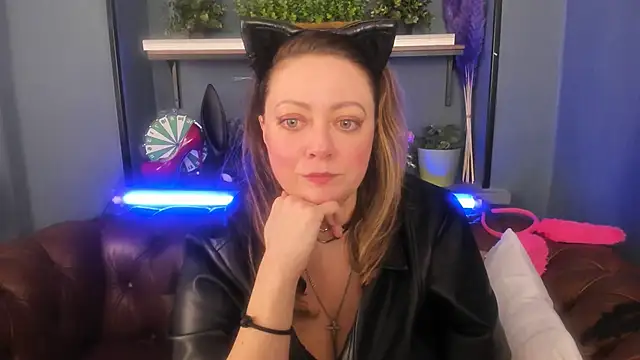 JesiaFoxi online show from 02-22-25, 12:29