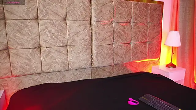 ashleyvalirya online show from 02-20-26, 03:58