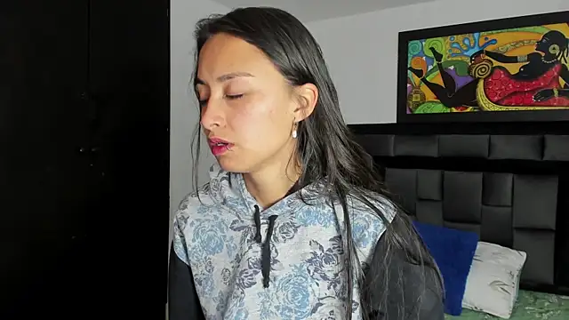 Snapshot of tatiana_valencia chatting on 02-28-25, 12:31 tatiana valencia online show from 02-28-25, 12:31