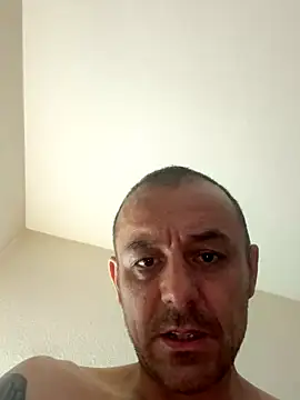 Snapshot of Ramsihartman@xh chatting on 11-09-25, 04:05 Ramsihartmanxh online show from 11-09-25, 04:05