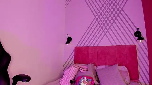 Giovanna oliveira online show from 11-03-25, 11:22